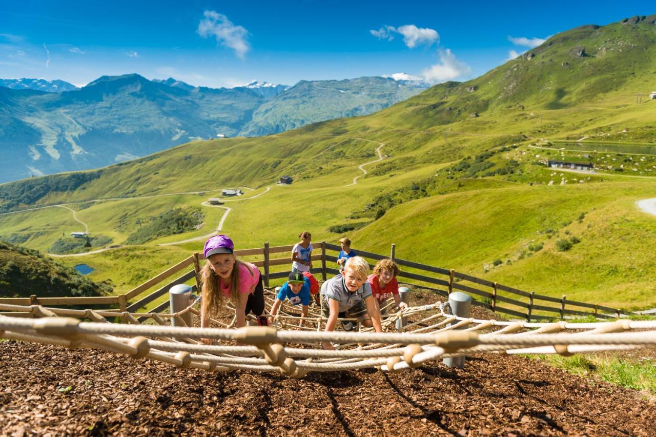 Hotel Germania Gastein - Ganzjaehrig Inklusive Alpentherme Gastein & Sommersaison Inklusive Gasteiner Bergbahnen Bad Hofgastein Exterior foto